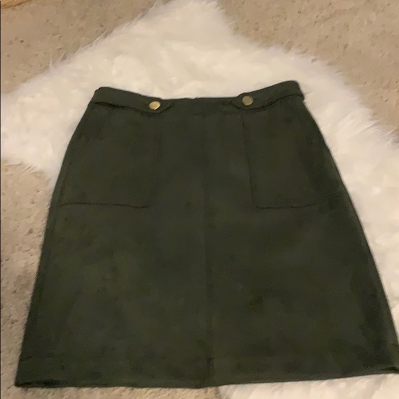 LOFT Dresses & Skirts - Loft Olive Green Faux Suede Size 8 Skirt LOFT Dresses & Skirts - Loft Olive Green Faux Suede Size 8 Skirt